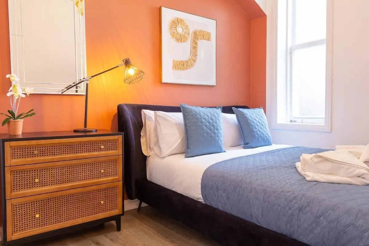 Sea View - 1 Bedroom Flat Brighton Apartment